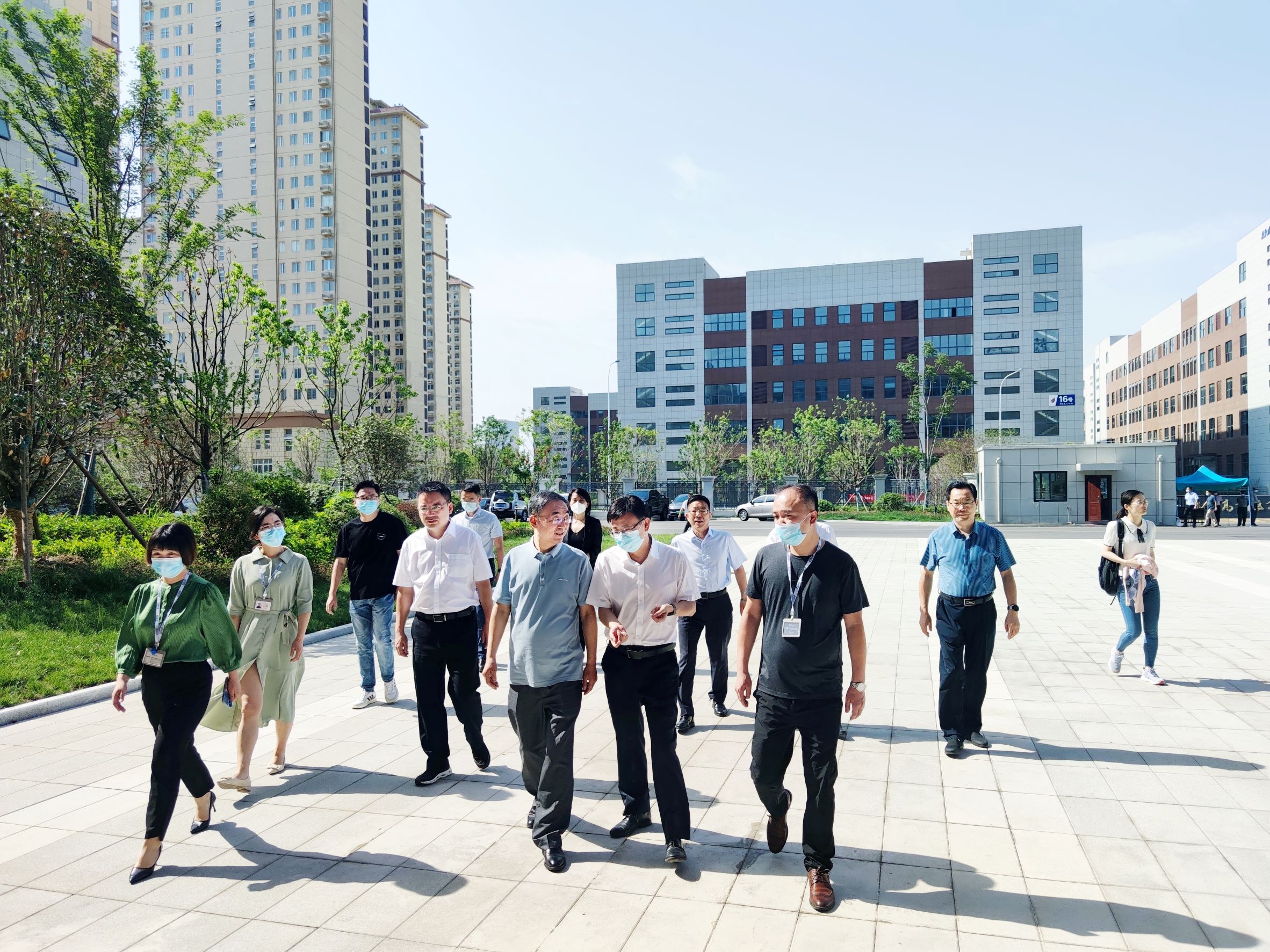 省生态环境督查组莅临尊龙中国科技